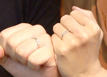 大阪府　宮本様　彫金槌目模様の手作り結婚指輪