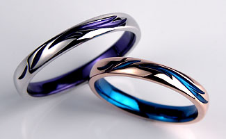 ブルーと紫の結婚指輪