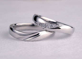兵庫県　西岡様　幅広ダイヤ斜め留め手作り結婚指輪