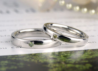 兵庫県　渡辺様　イエローダイヤと黄緑ダイヤの手作り結婚指輪