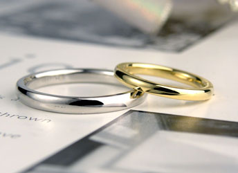 �v���`�i�C�G���[�S�[���h�אg�̍b�ۃ}���b�W�����O