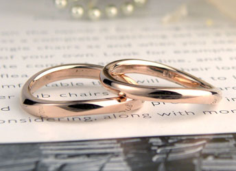 �c�񂾃s���N�S�[���h�����O