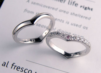 V���^�n�[�g�Ɍ�����s���N�_�C���v���`�i�����w��