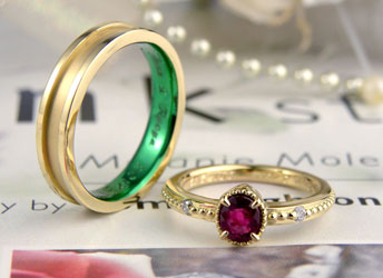 �C�G���[�S�[���h���r�[�ƕ��L���[�������w��