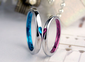 �s���N�ƃu���[�̃n�[�g�����w��