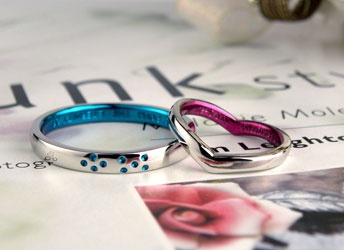 �u���[�̓X�g���[�g�Ńs���N��V���^�~���T�[�������w��