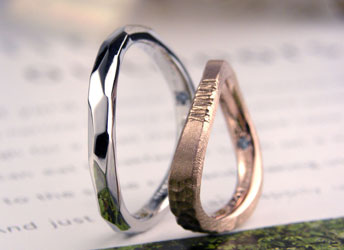 ���X���ƃ��[�^�[�Ńe�N�X�`���[�ʉ����R�ɓ��ꂽ�s���N�S�[���h�����w��