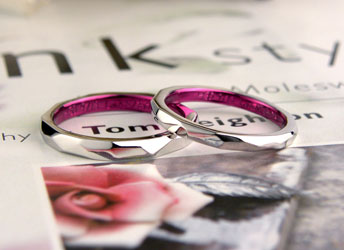 �����s���N�R�[�g�̃����_����茋���w��