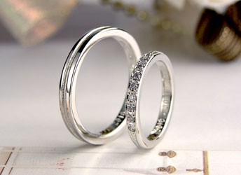 大阪府　米川様　ダイヤが豪華なハーフエタニティプラチナ手作り結婚指輪