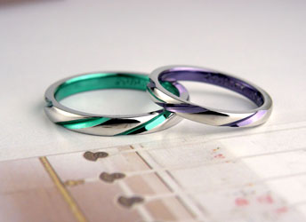 大阪府　石田様　紫とグリーンの捻れライン手作り結婚指輪