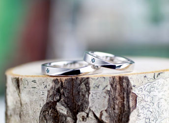 広島県　竹縄様　重なりを表現した手作り結婚指輪
