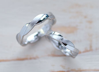 ��̂悤�ȔP���ꂽ�f�U�C���̌����w��