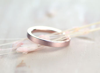 ���ł��^�s���N�S�[���h������̋L�O�w��