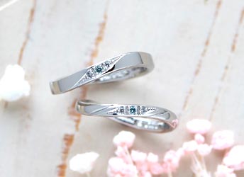 S字型水色ダイヤお揃いの手作り結婚指輪