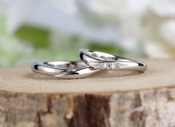 V字型ダイヤモンド手作り結婚指輪
