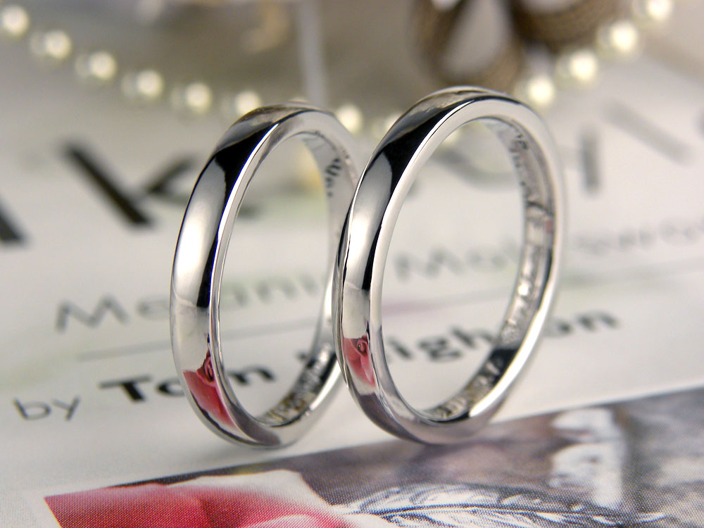 ストレートシンプルな手作り結婚指輪