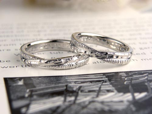 2連風凸凹テクスチャ手作り結婚指輪