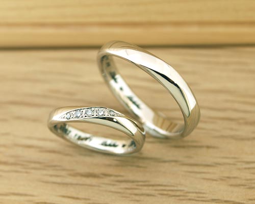 S字型ダイヤ結婚指輪