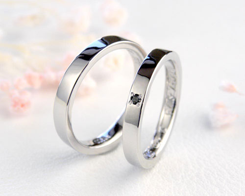 平打ち型の手作り結婚指輪