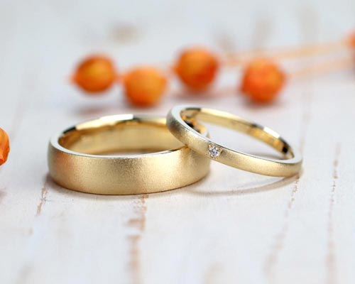 カラーゴールド手作り結婚指輪