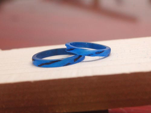 手作りで完成した結婚指輪の原型