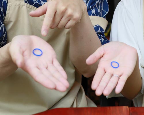 結婚指輪の原型がワックスで完成