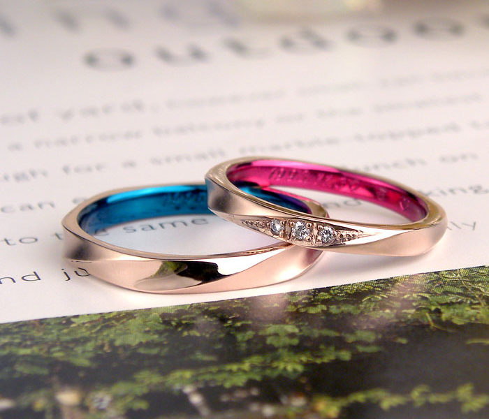 ピンクゴールドでカラーコートの個性的手作り結婚指輪