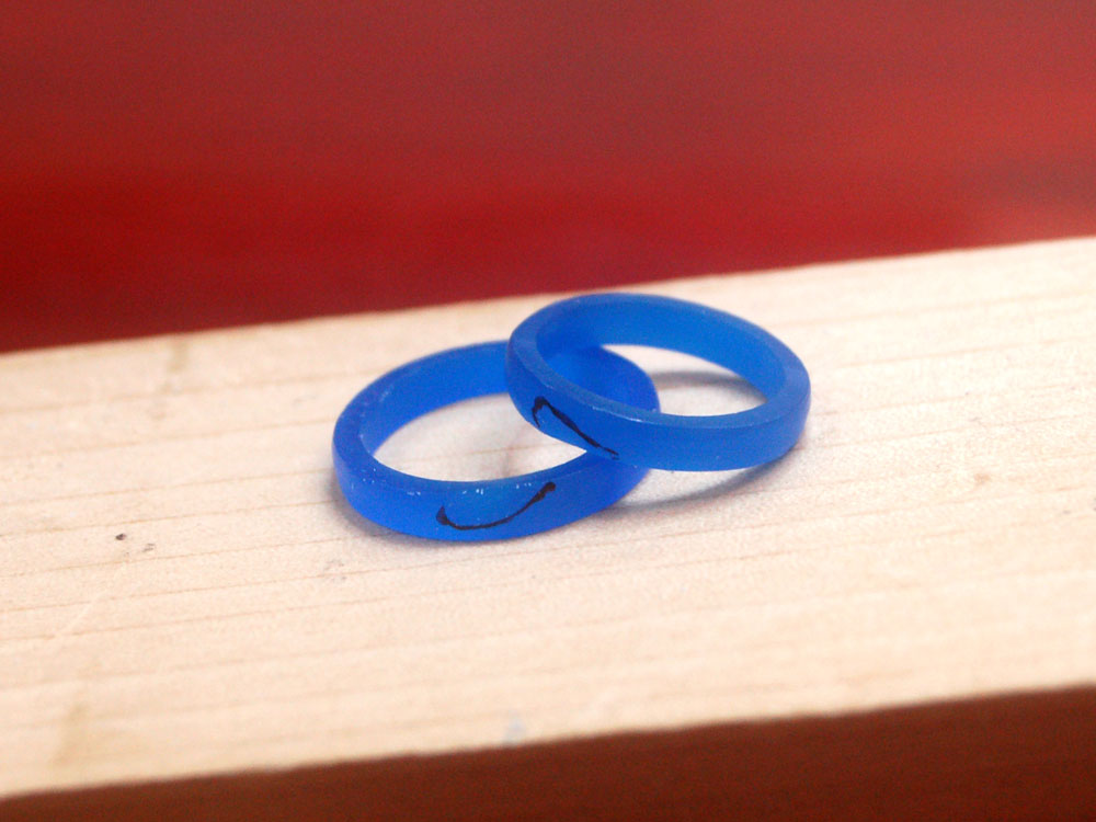 ハート模様が入った手作り結婚指輪原型