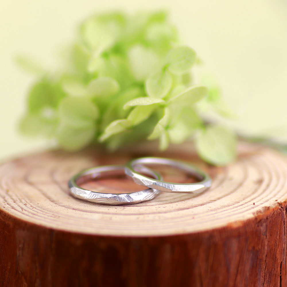 自然な仕上がりの結婚指輪