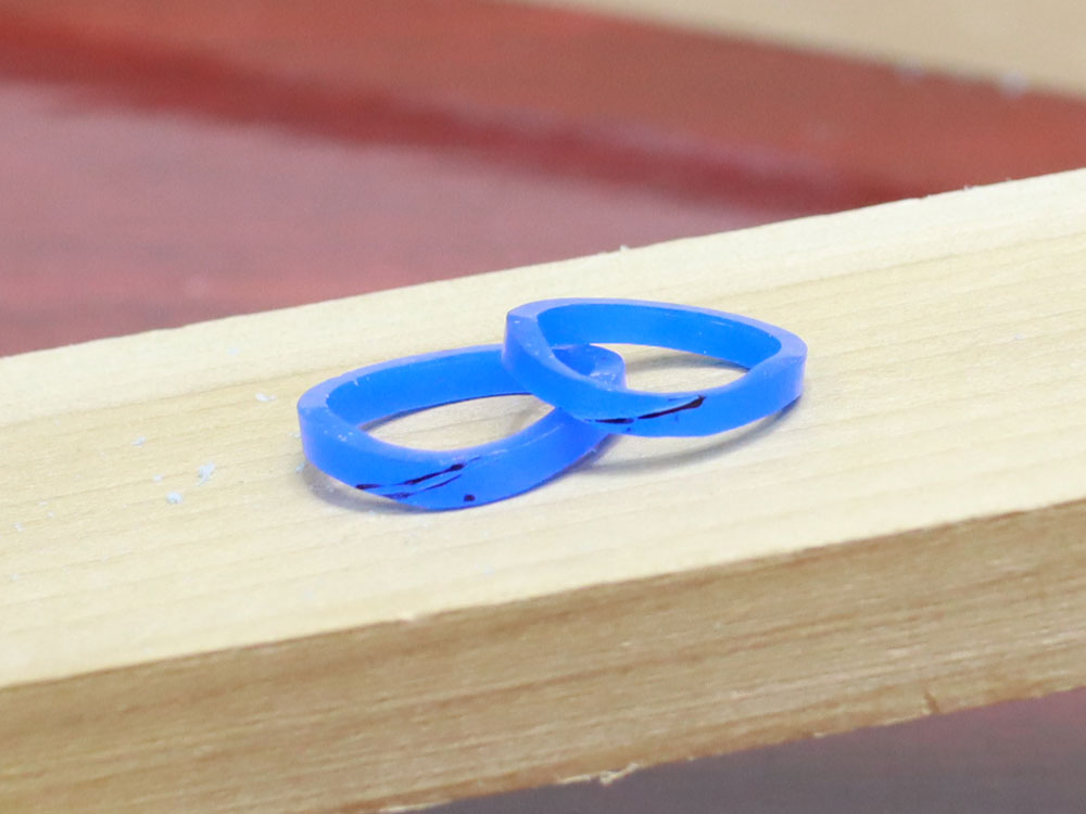 U字型結婚指輪のワックス原型