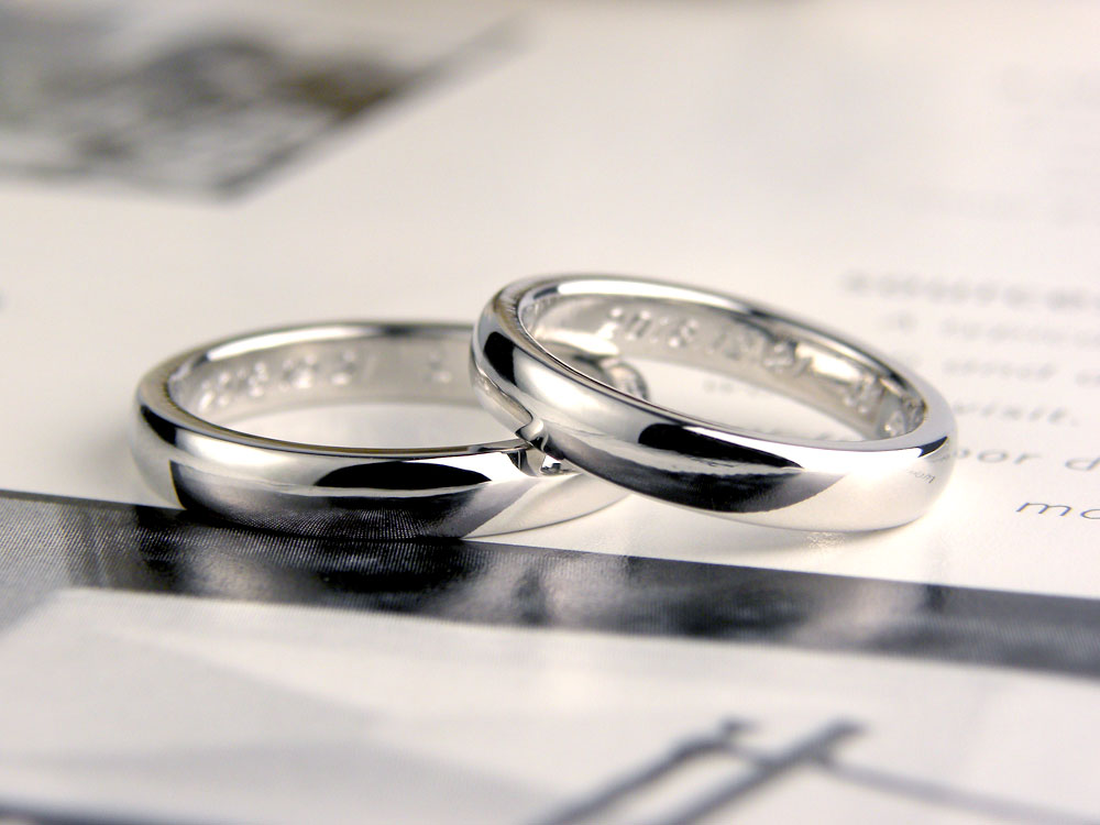 幅広シンプル甲丸結婚指輪
