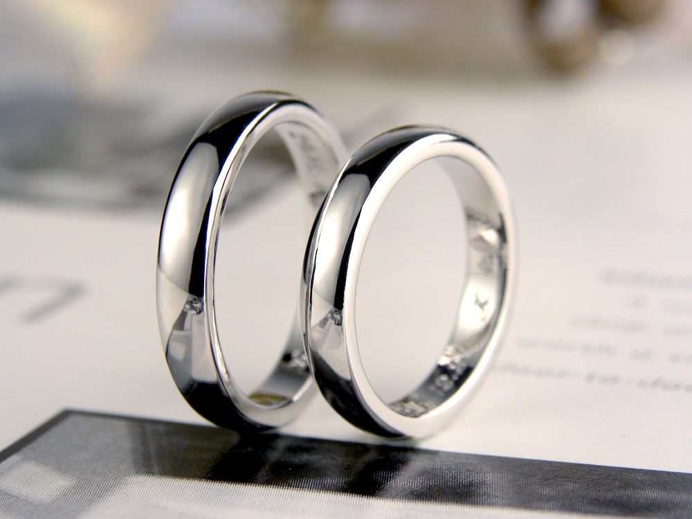 幅広シンプル甲丸結婚指輪