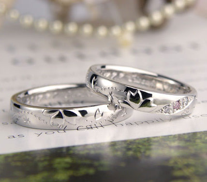 桜の結婚指輪