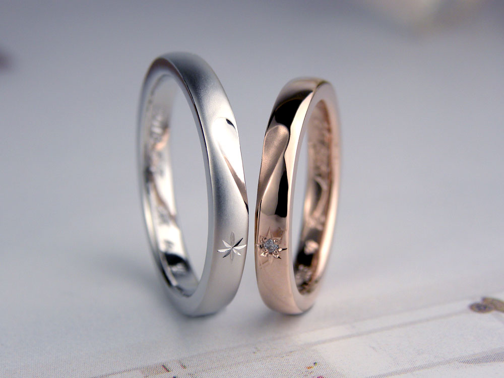 合わせるとハートの光の彫刻手作り結婚指輪