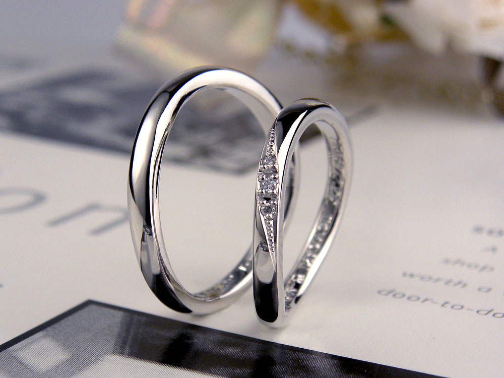 S字型ダイヤ手作り結婚指輪