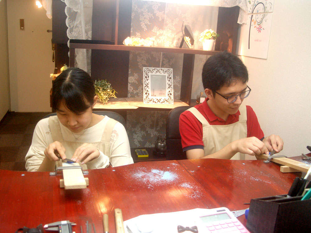 手作り結婚指輪製作する兵庫県のお客様