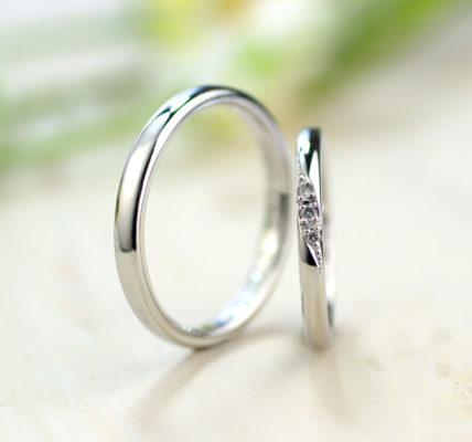 シンプルで上品なダイヤ手作り結婚指輪