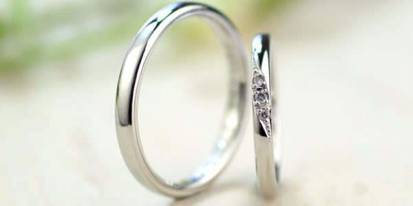 シンプルで上品なダイヤ手作り結婚指輪