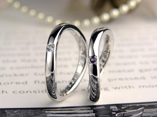 S字型誕生石結婚指輪