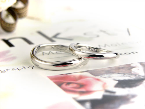 S字型指輪のプラチナ手作り結婚指輪